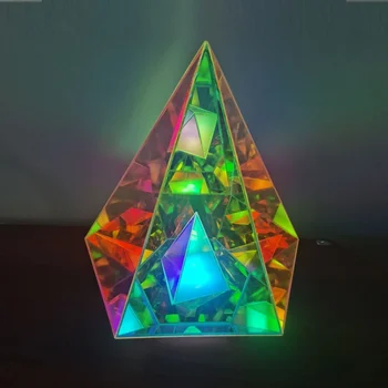 Модерна led пирамида USB Акрилни цветни затемняющий с лампа за дома, спални, ваучър за подарък бижута, лесна инсталация