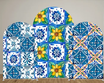 Сини мексикански цветя арка, на фона на седалките за мексикански партита, партита в чест на рождения ден на детето и сватбени декорации