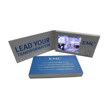 индивидуален дизайн на Заводска доставка на висококачествена хартия 2,4-инчов видео-визитка цифров LCD пригласительная брошура видео-поздрав